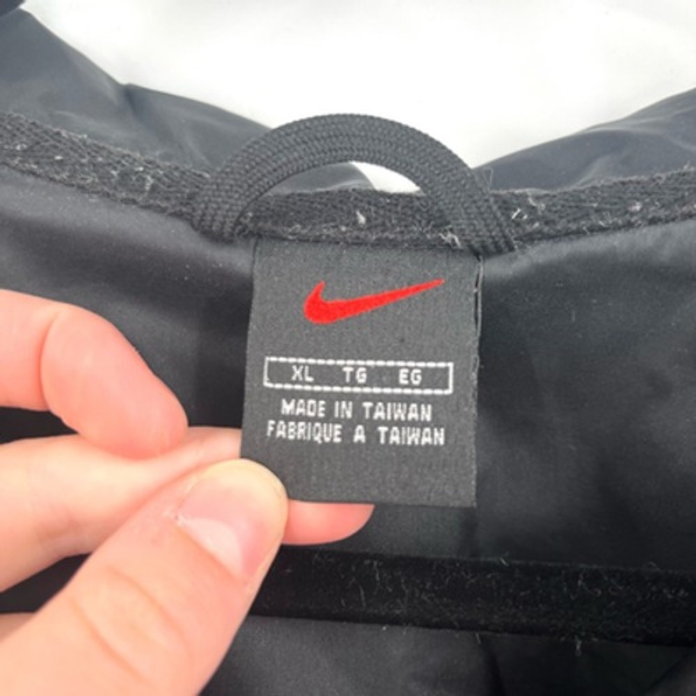 Nike Men's Windbreaker XL X Large‎ Jacket Full Zip Black & Yellow Street Y2K - Picture 2 of 7